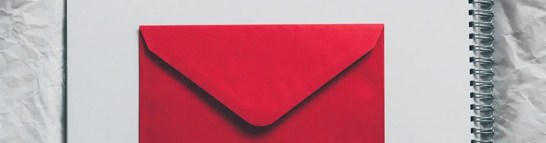 Drawing of a red envelope on a sketchpad